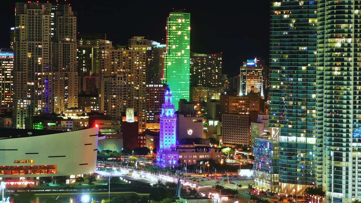 Kenect Miami — Miami Worldcenter, Miami